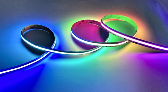 El pixel flexible Rgb de la MAZORCA llevó el silicio de la luz de tira 24V IP65 envuelto